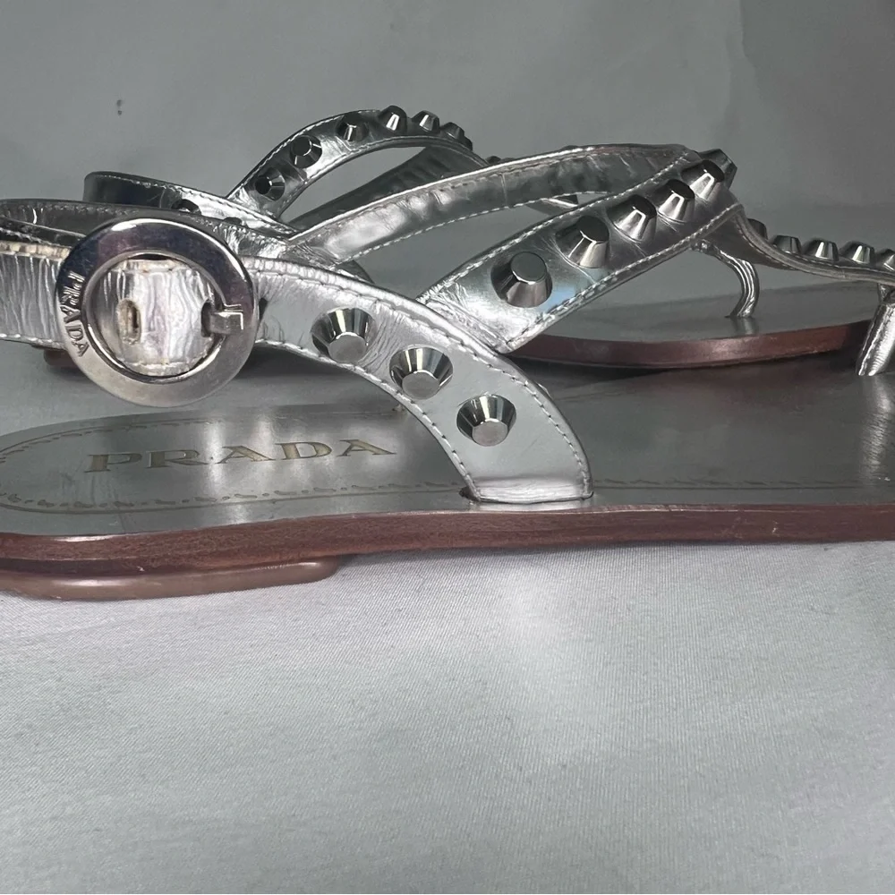 Prada silver metallic Calzature Donna capri studded T strap sandals - Picture 6 of 15